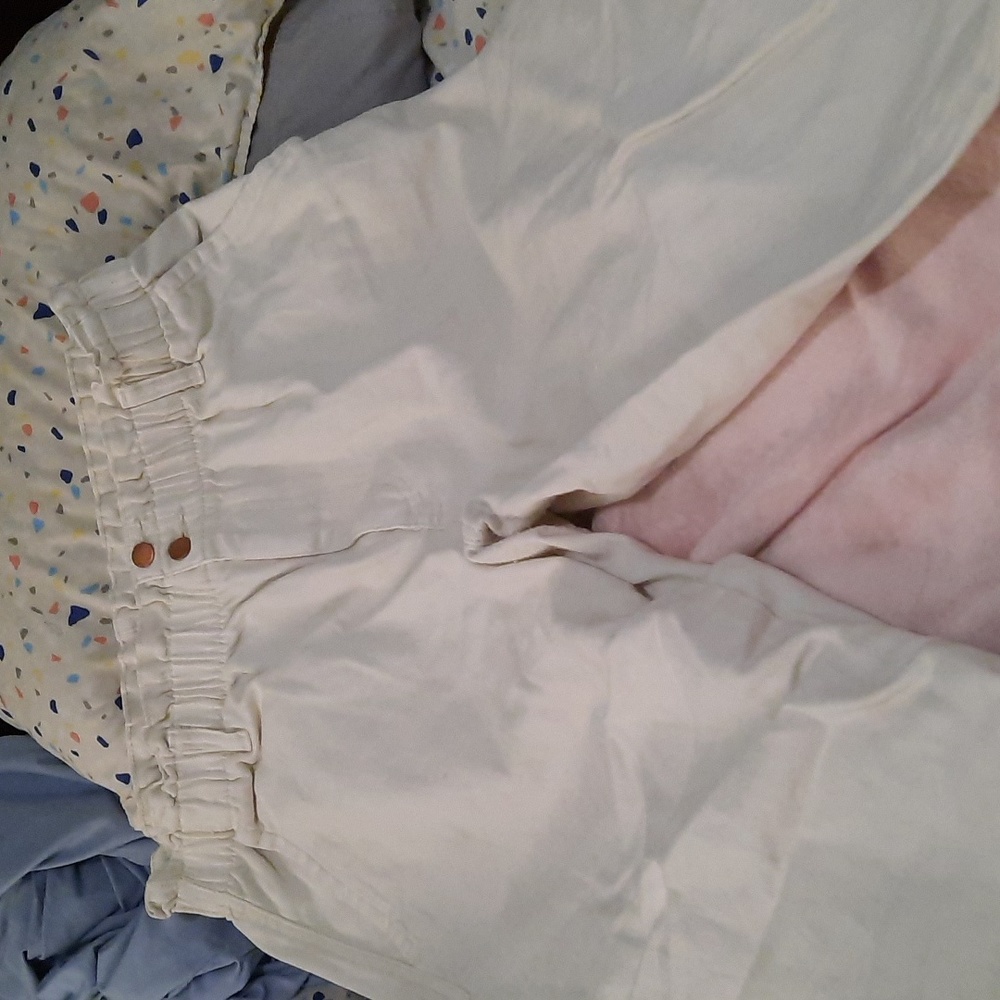 Ruffled white jeans